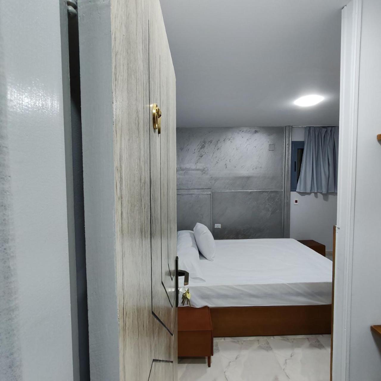 Del Cileo Great Hotel Кайро Екстериор снимка