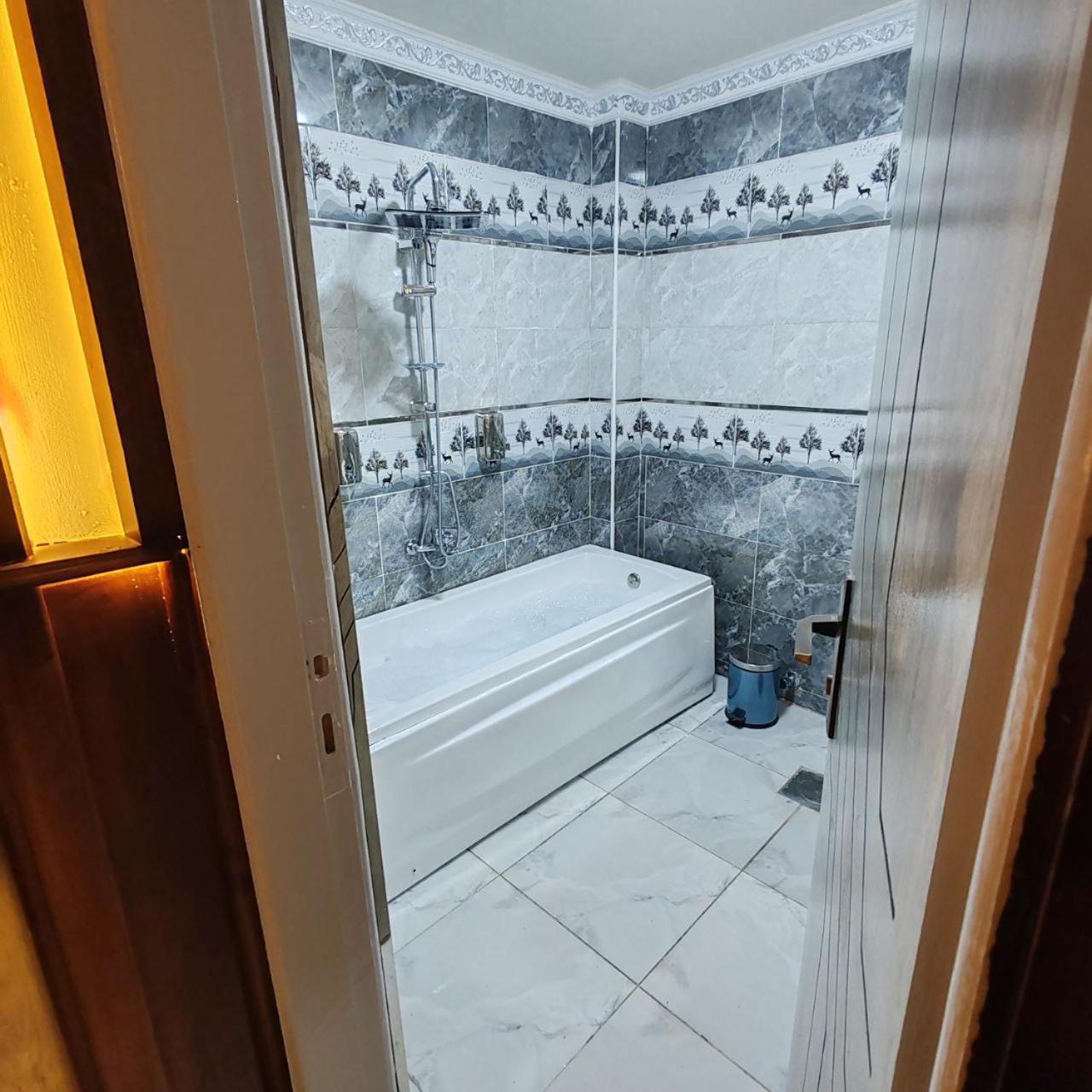 Del Cileo Great Hotel Кайро Екстериор снимка