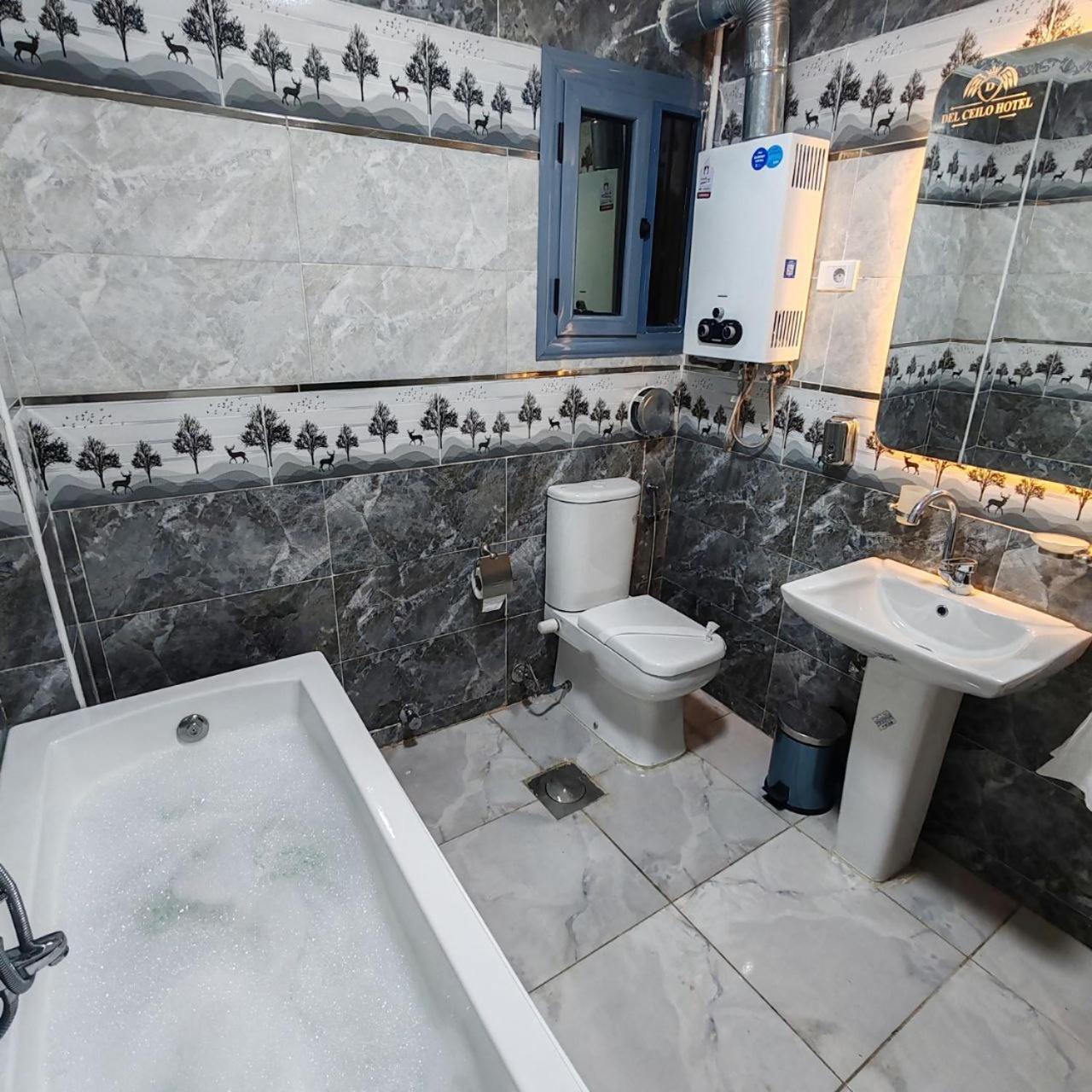 Del Cileo Great Hotel Кайро Екстериор снимка