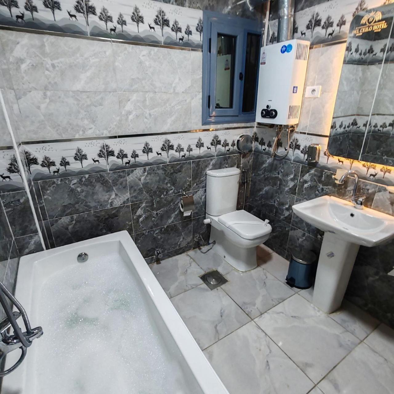 Del Cileo Great Hotel Кайро Екстериор снимка